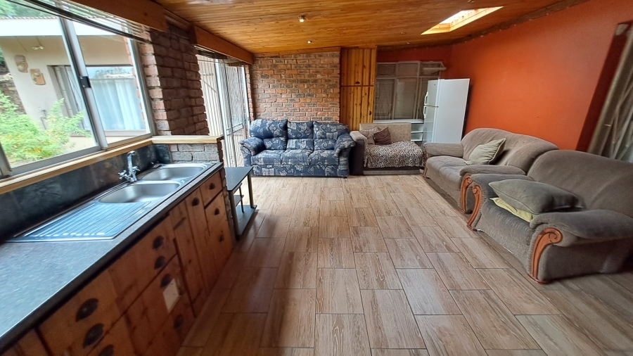 7 Bedroom Property for Sale in Universitas Free State